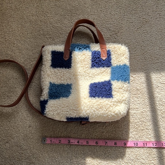 💙🤎 HTF The Small Transport Crossbody: (Re)sourced Sherpa Edition w leather - Picture 5 of 10